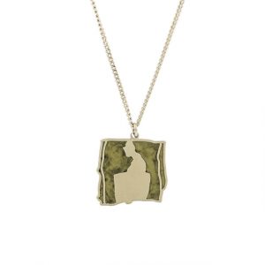 Pendentif "Métroanonymus" d'Artur Majka