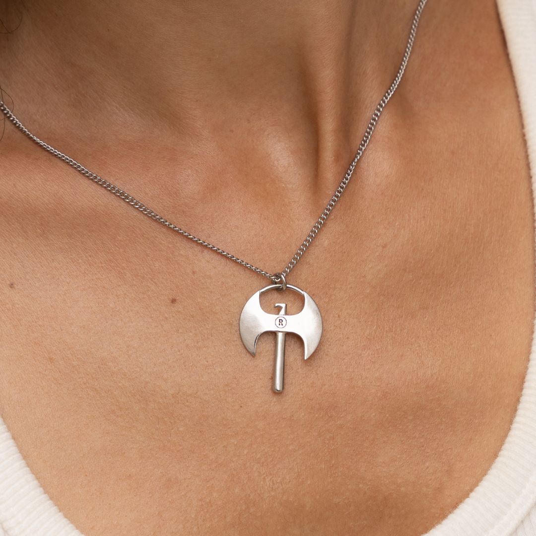 Stanisław Szukalski Toporzel necklace