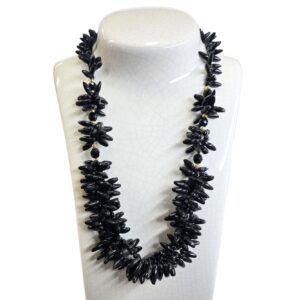 Black fancy necklace
